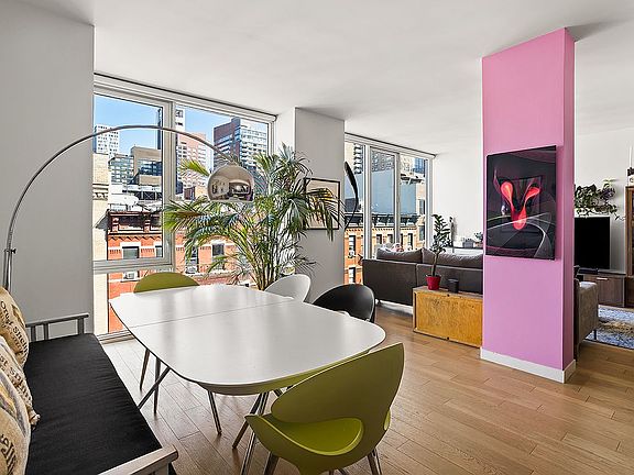 5th image of 540 W 49th St #Ph3n