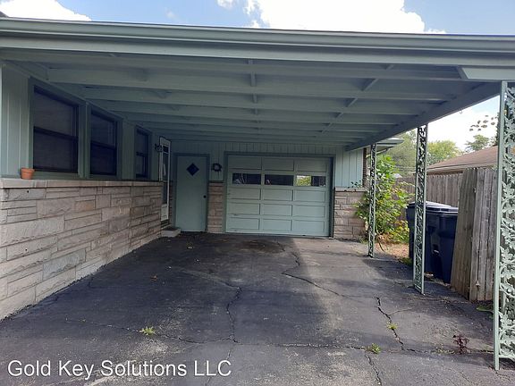 3rd image of 214 Graceland Ave