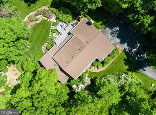 40802 Oak Bucket Ln, Leesburg, VA