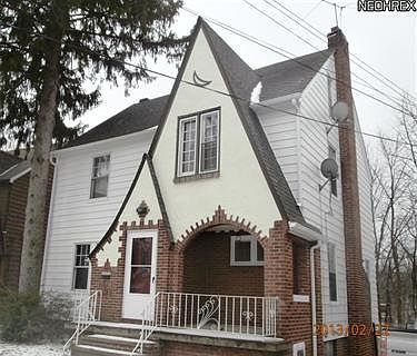 1st image of 3556 Northcliffe Rd