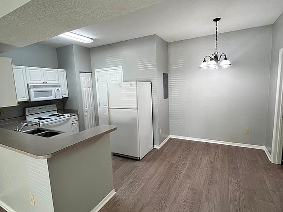 5th image of 20108 Harbour Vista Cir