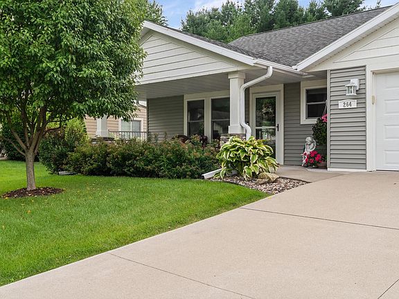 3rd image of 264 Crestwood LANE