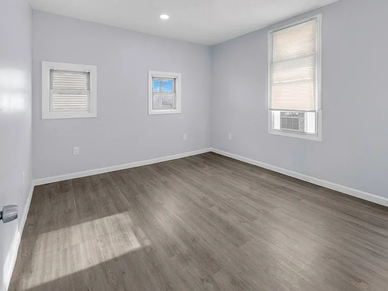 100 Haledon Ave #2-F — Photo 7