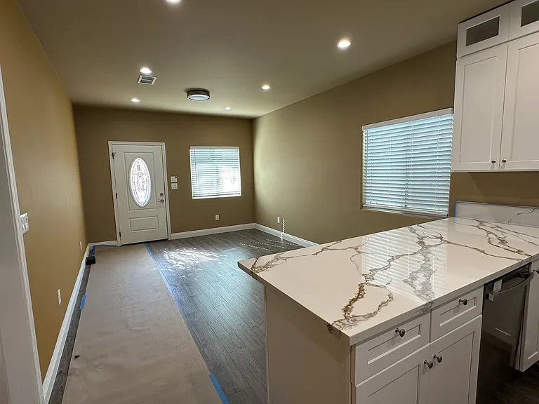 4948 Sereno Dr #B — Photo 3