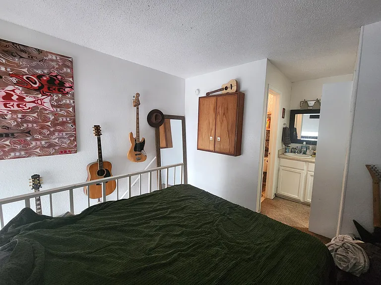 701 W 25th St #2 — Photo 3