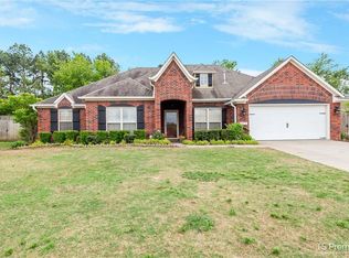 3433 W Bayham Pl, Fayetteville, AR 72704