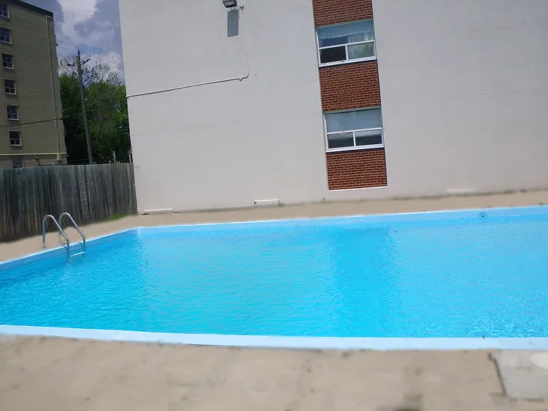 111 Combermere Dr #121 — Photo 11