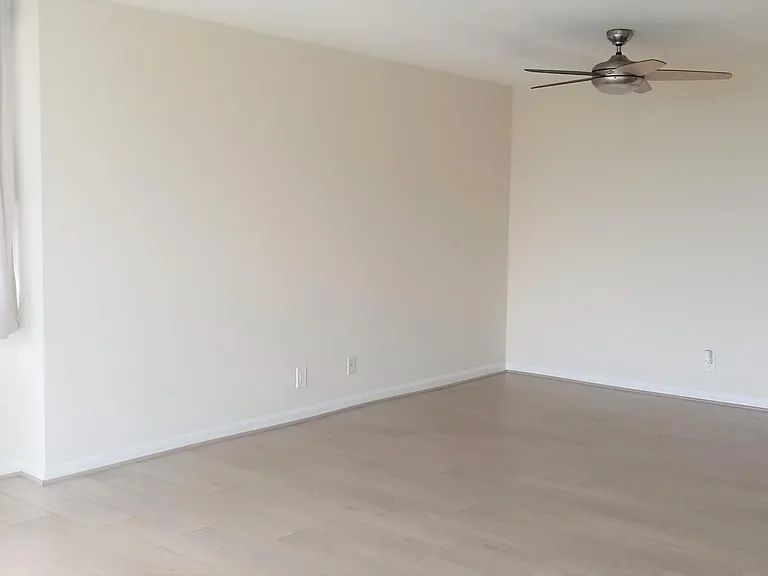 301 N Beauregard St #1001 — Photo 2