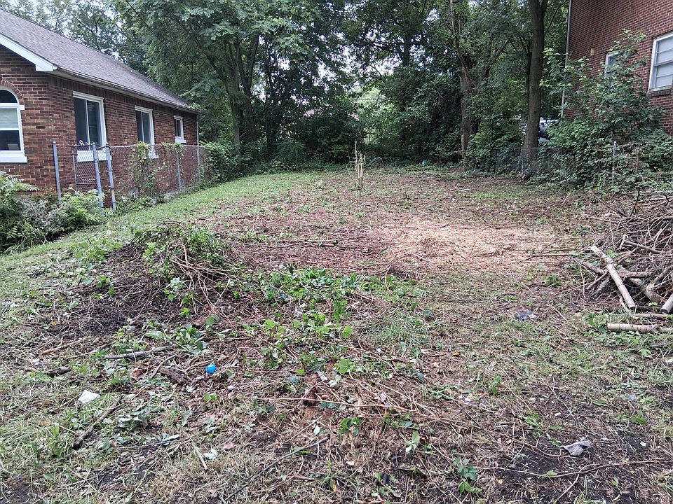 2nd image of 3655 Tyler St