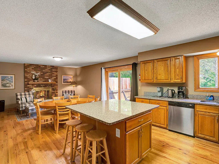 2739 Leyland Trl — Photo 8