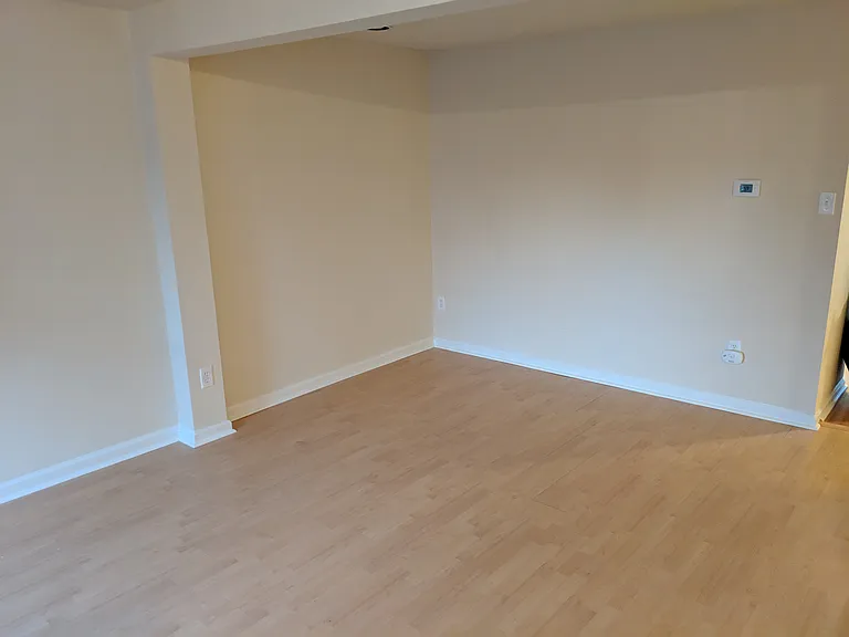 9837 Bale Ct — Photo 10