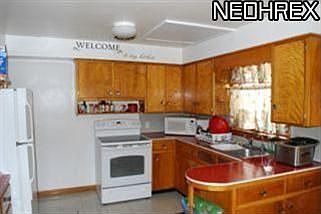 2nd image of 701-703 N Broadway St
