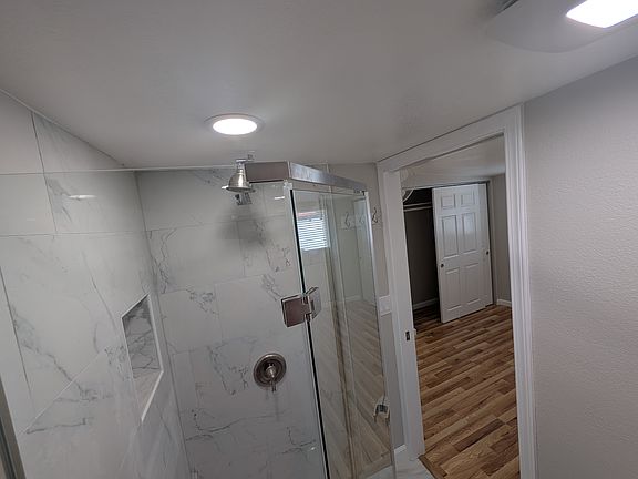 4th image of 1843 Donax Ave