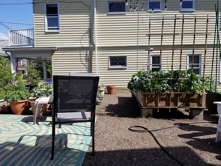 27 Warner St #1 — Photo 20
