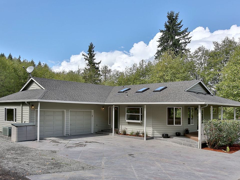 1st image of 40400 NE 17th Ave