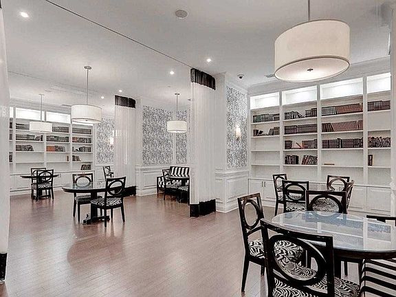 3rd image of 25 Greenview Ave #2526