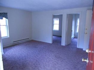 45 Vernon Ave APT 5, Vernon Rockville, CT 06066