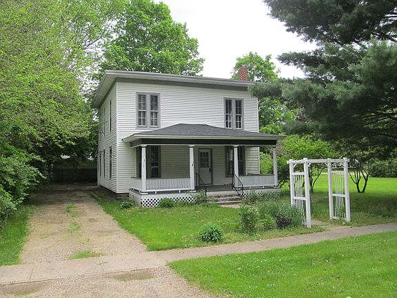 2nd image of 517 Washington St