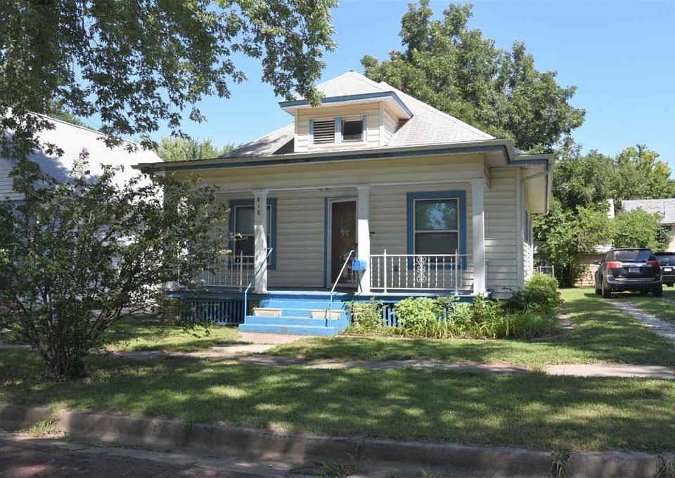 1st image of 818 E 13th Ave