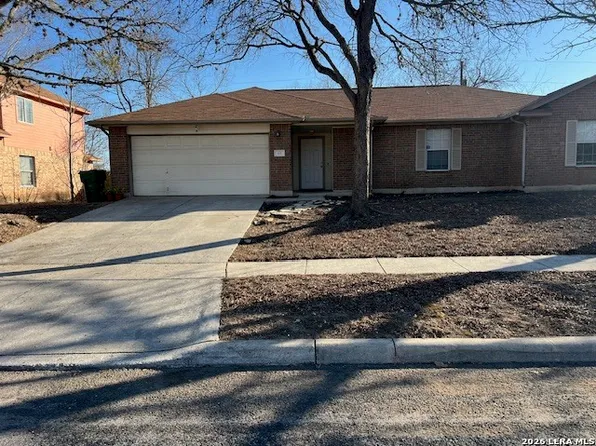 115 Cibolo Creek Dr, Boerne, TX 78006