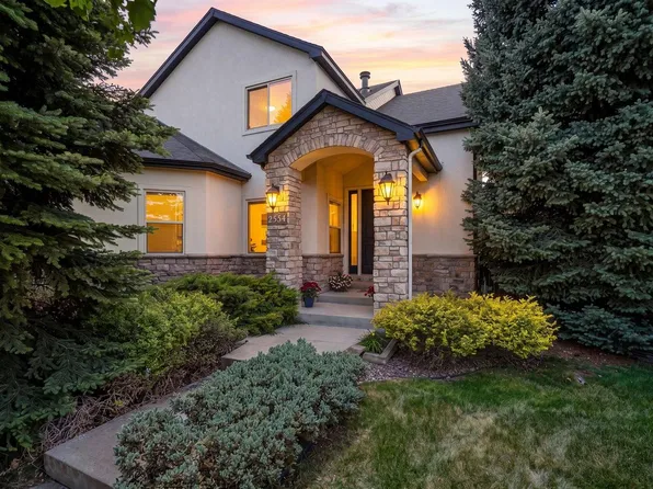 2554 Dutch Ct, Lafayette, CO 80026
