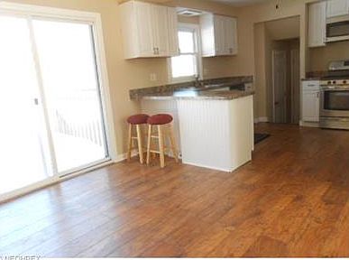5th image of 8304 Fairlane Dr
