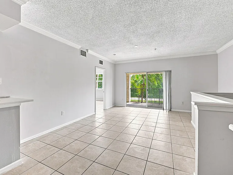 5860 W Sample Rd #307 — Photo 16