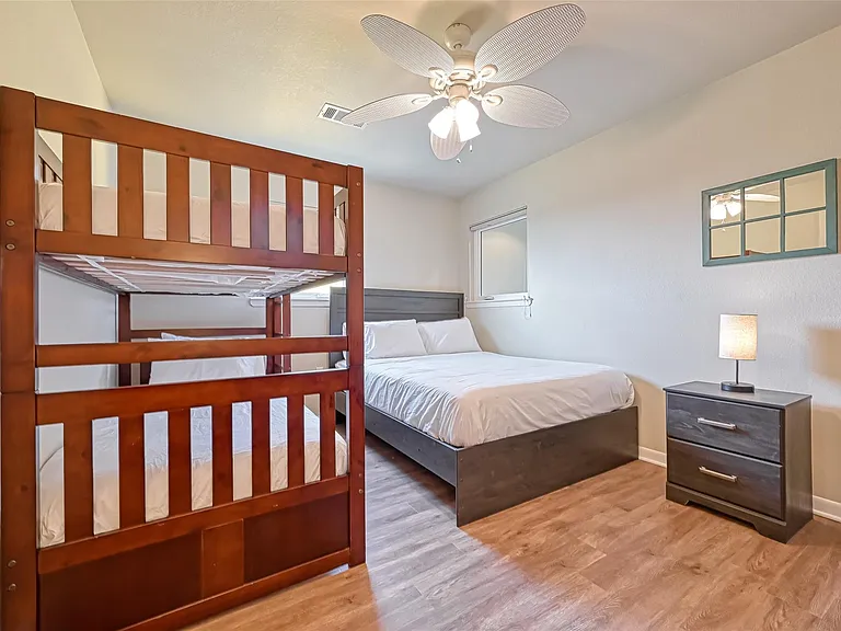 2102 Todville Rd #9 — Photo 33