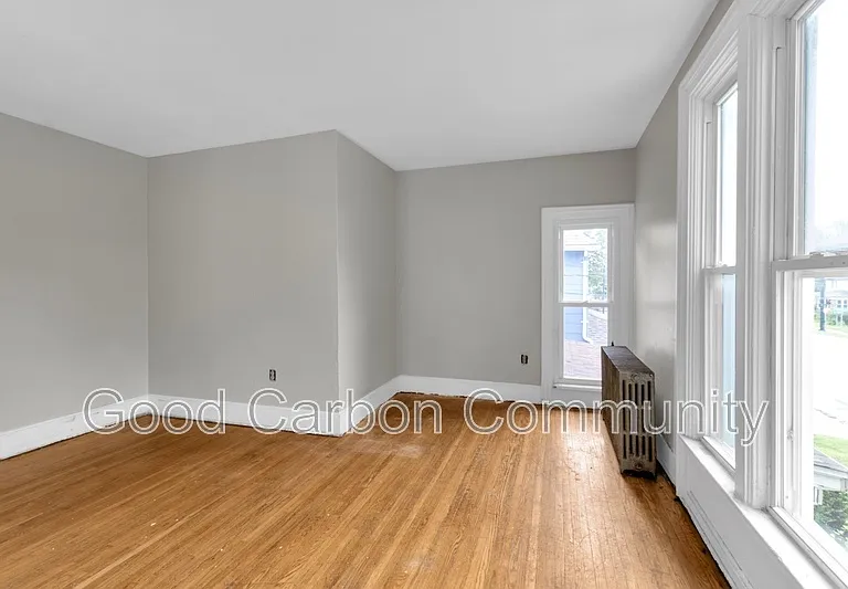 189 West Ave #2 — Photo 3