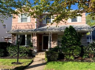 427 N Clermont Ave, Margate, NJ 08402