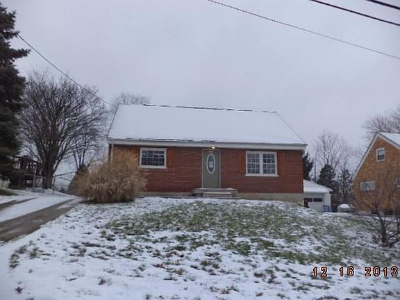 2nd image of 5833 Green Dr