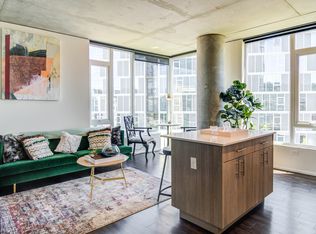 NV Apartments, Portland, OR 97209