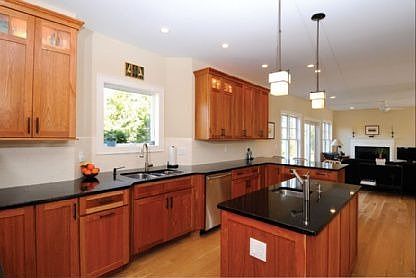 4th image of 105 Orchard Ln