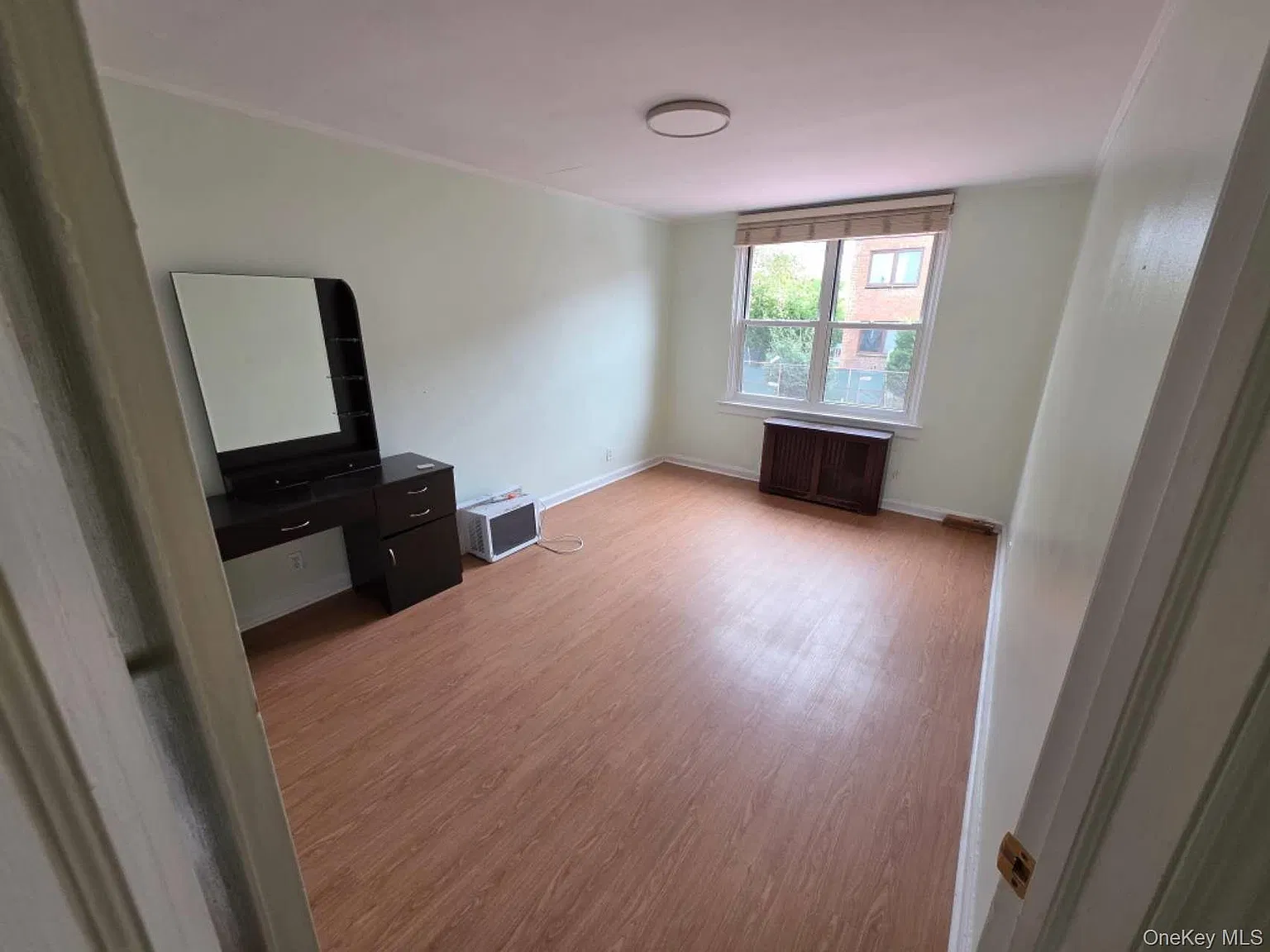 2 bed, 1.0 bath, 920 sqft, $2,500 — Photo 4