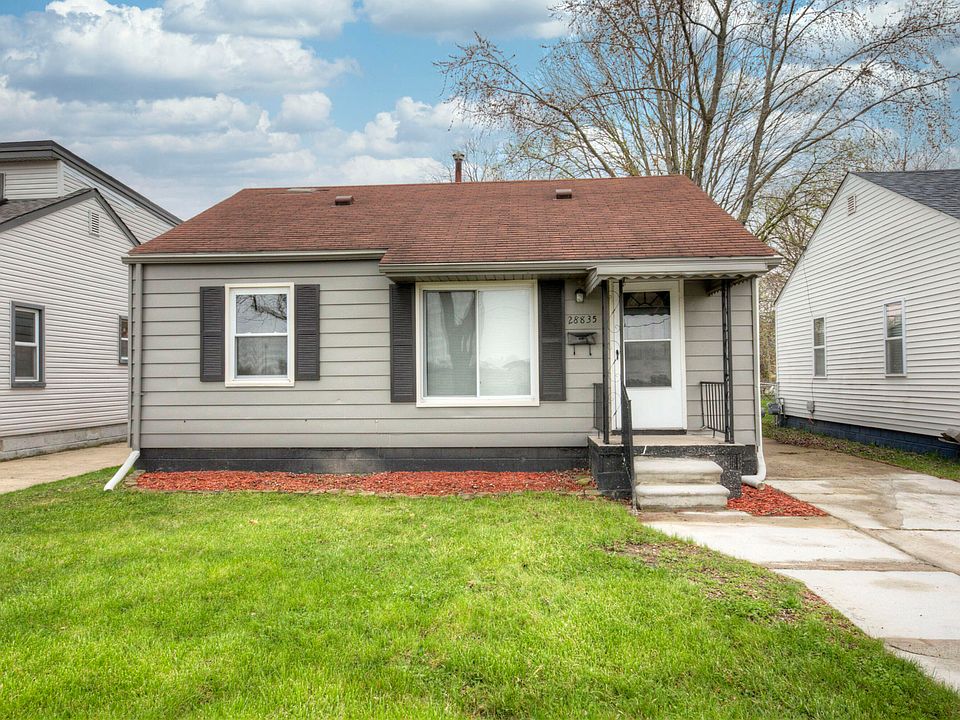 1st image of 28835 Maplewood St