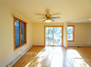 248 Central St #R, Auburndale, MA 02466