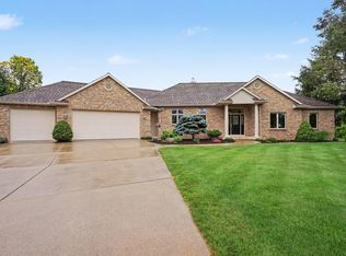 3559 Elk Ct, Zeeland, MI 49464