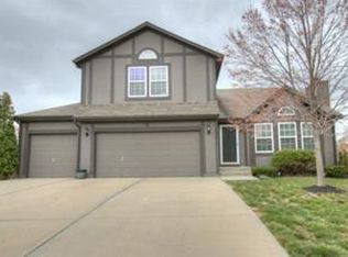1924 Loughrey St, Liberty, MO 64068