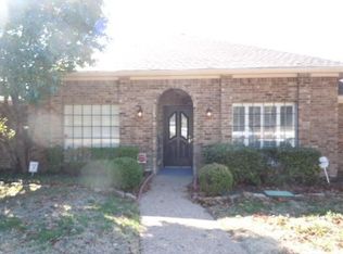 9010 Woodhurst Dr, Dallas, TX 75243