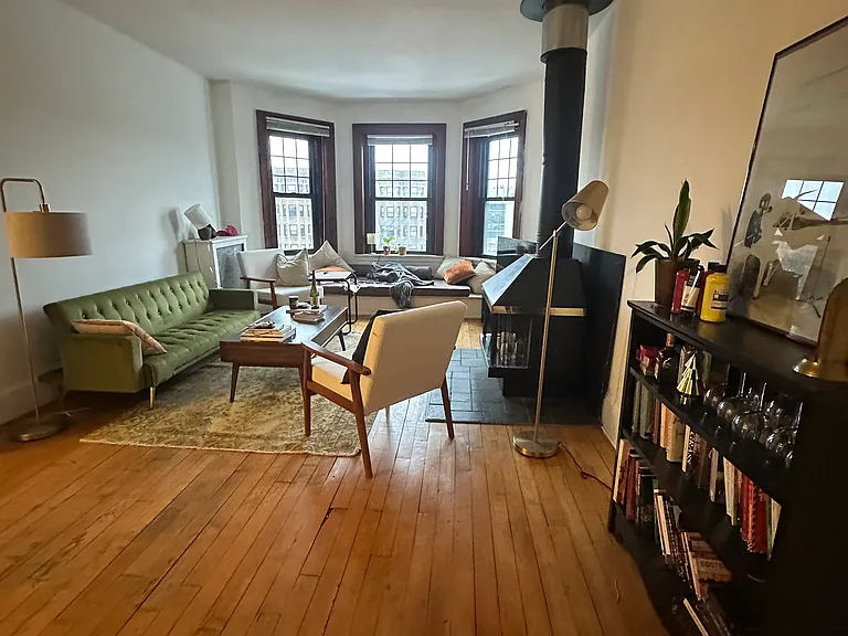 6-1157 Commonwealth Ave #6 — Photo 7