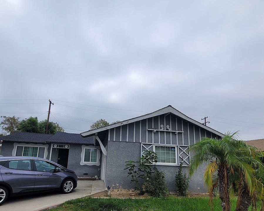 1st image of 11704 Goldendale Dr