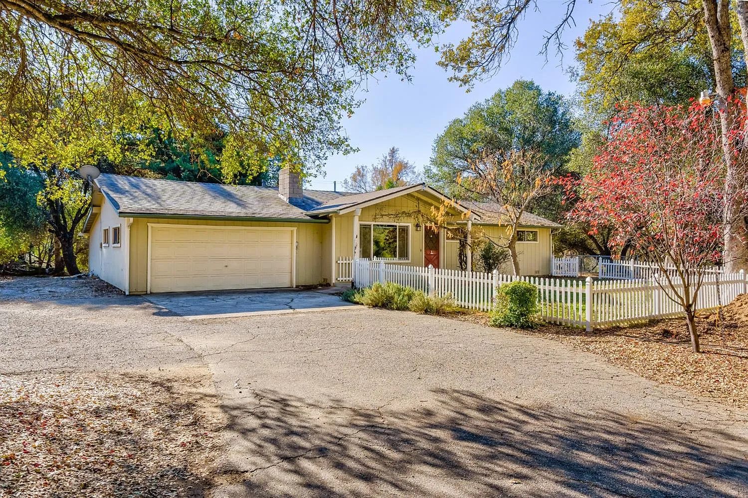 49051 Manzanita Rd photo 1