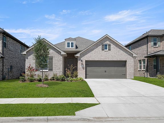 2nd image of 653 Tyronza Dr