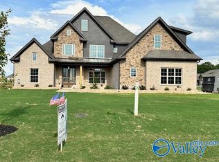13754 Front 9 Dr, Athens, AL 35611