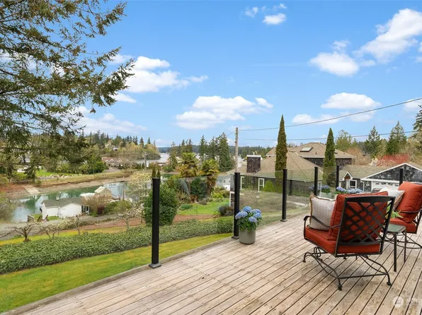 7225 Ray Nash Drive NW, Gig Harbor, WA 98335