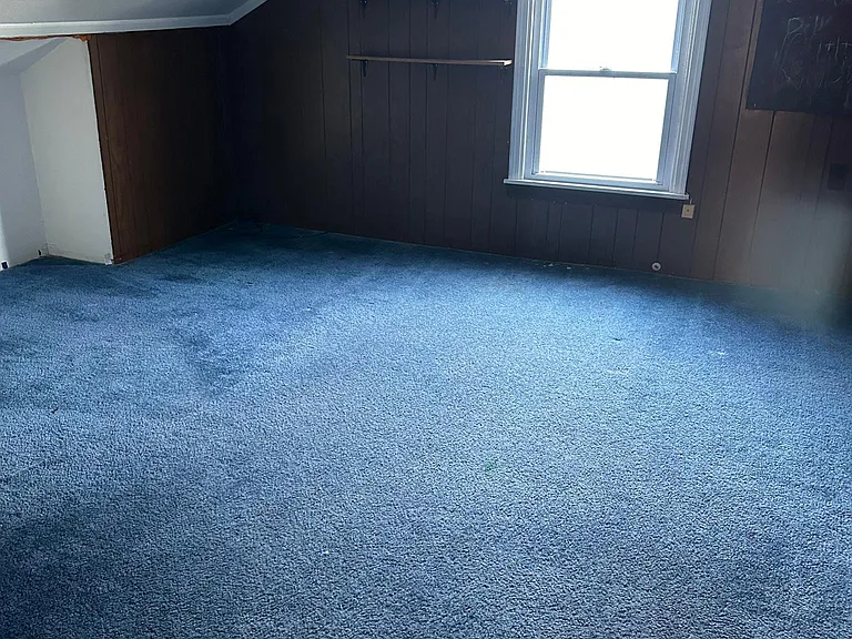 Upstairs with large bedroom 3, lots of storage space
