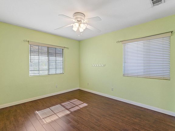 3rd image of 4394 Mandarin Ct