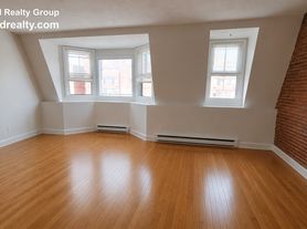 698 Tremont St, Boston, MA