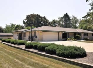 3617 Daisy Ln, Racine, WI 53405