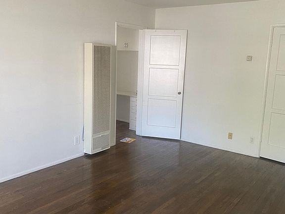 2nd image of 1112 Fremont Ave APT C
